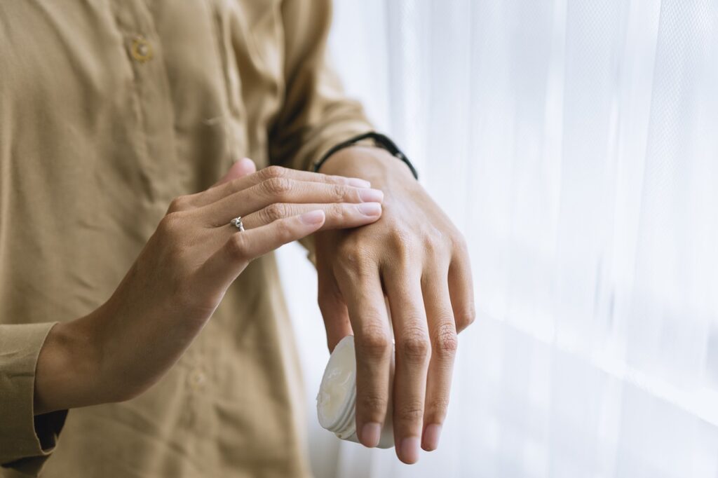 Valentines-day-manifestation-rituals